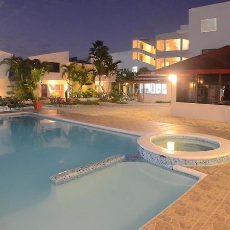 Hotel Tropicana Santo Domingo La Viva Exterior photo